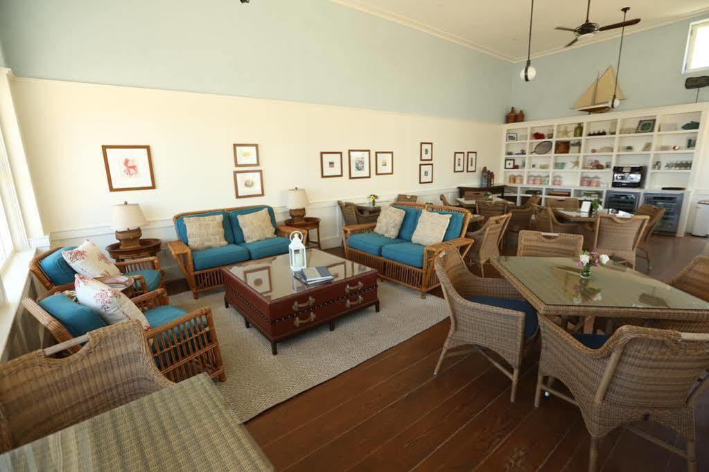 Pavilion Hotel Avalon Zewnętrze zdjęcie